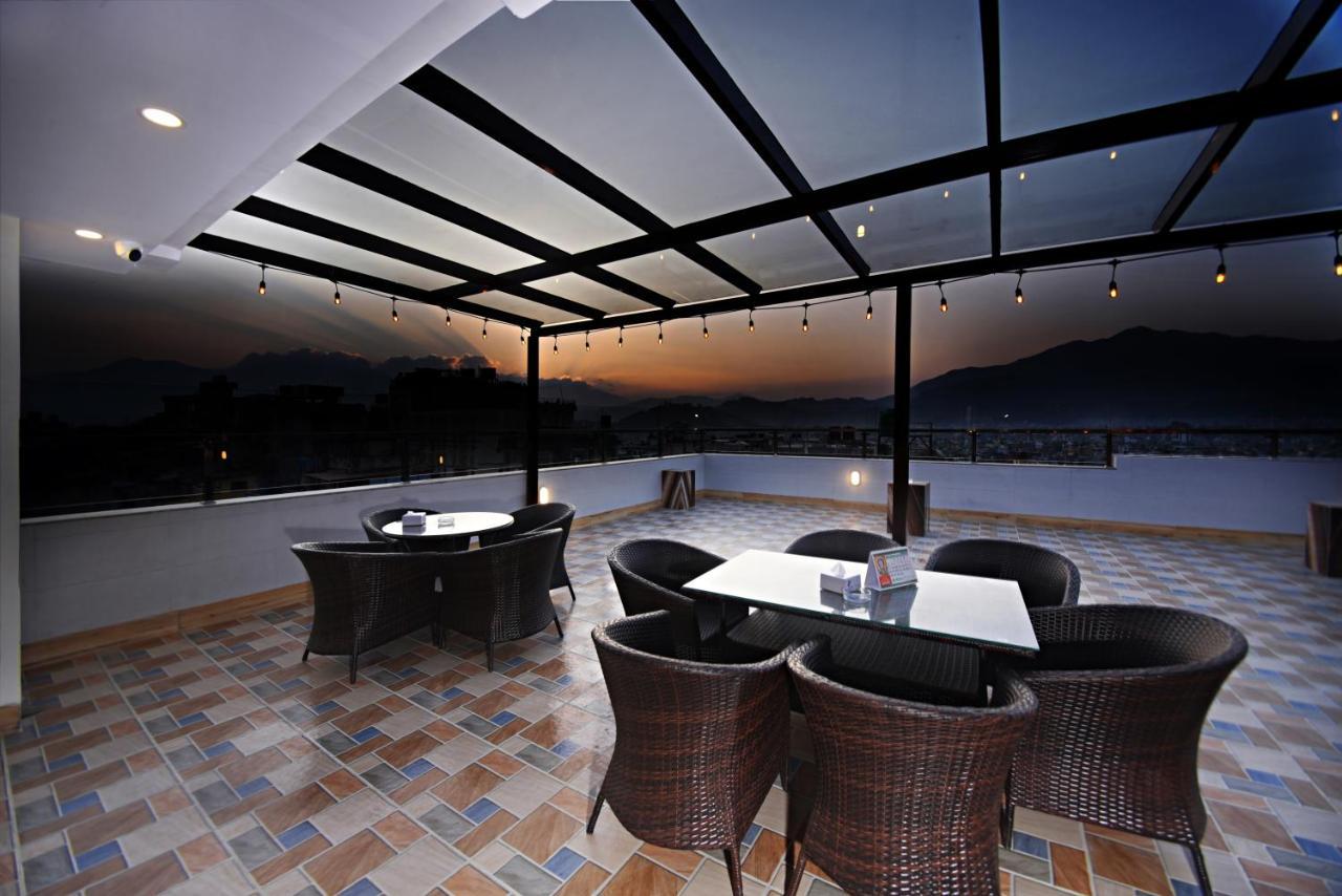 Hotel Simal Kathmandu Esterno foto