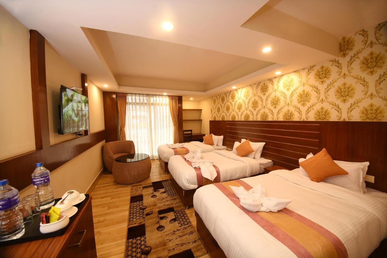 Hotel Simal Kathmandu Esterno foto
