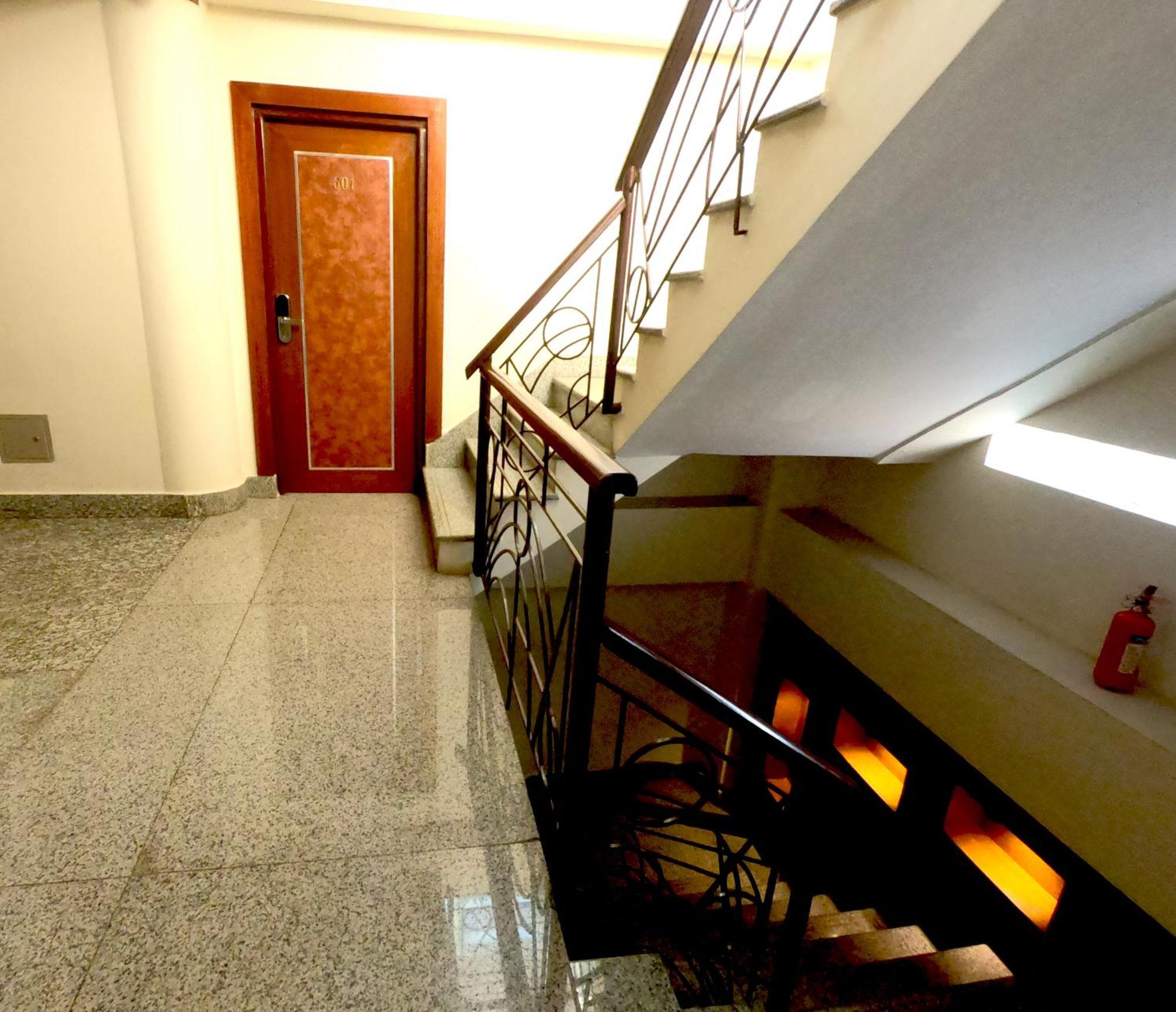 Hotel Simal Kathmandu Esterno foto