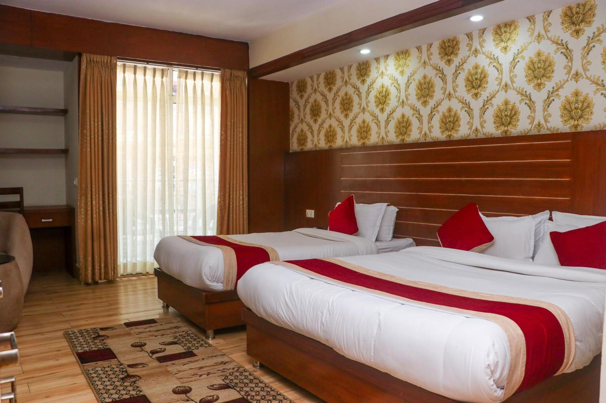 Hotel Simal Kathmandu Esterno foto